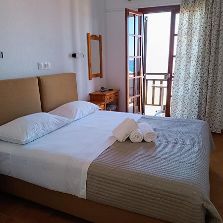 Hotel Erato โคเรฟตอน ภายนอก รูปภาพ