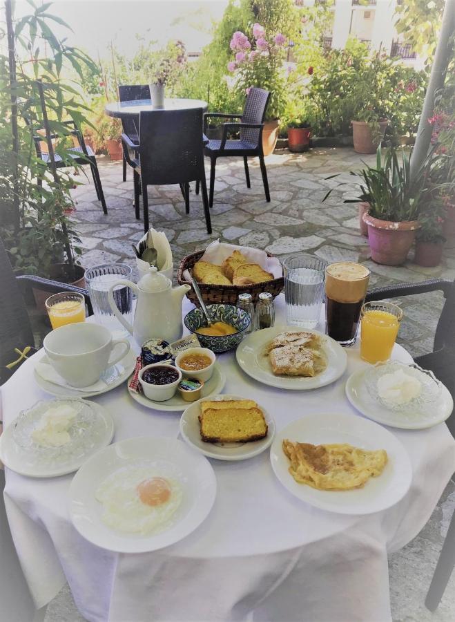 Hotel Erato โคเรฟตอน ภายนอก รูปภาพ