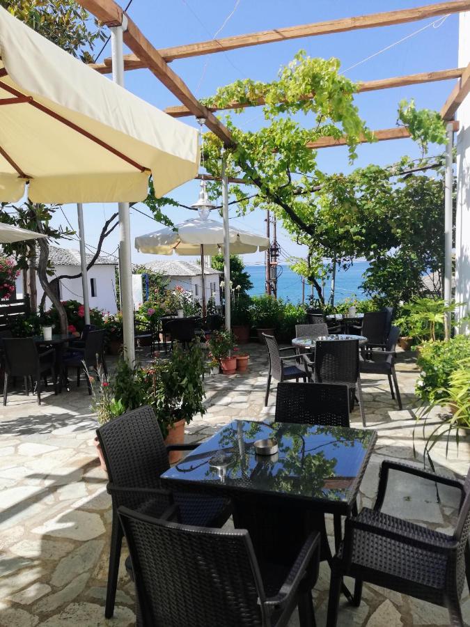 Hotel Erato โคเรฟตอน ภายนอก รูปภาพ