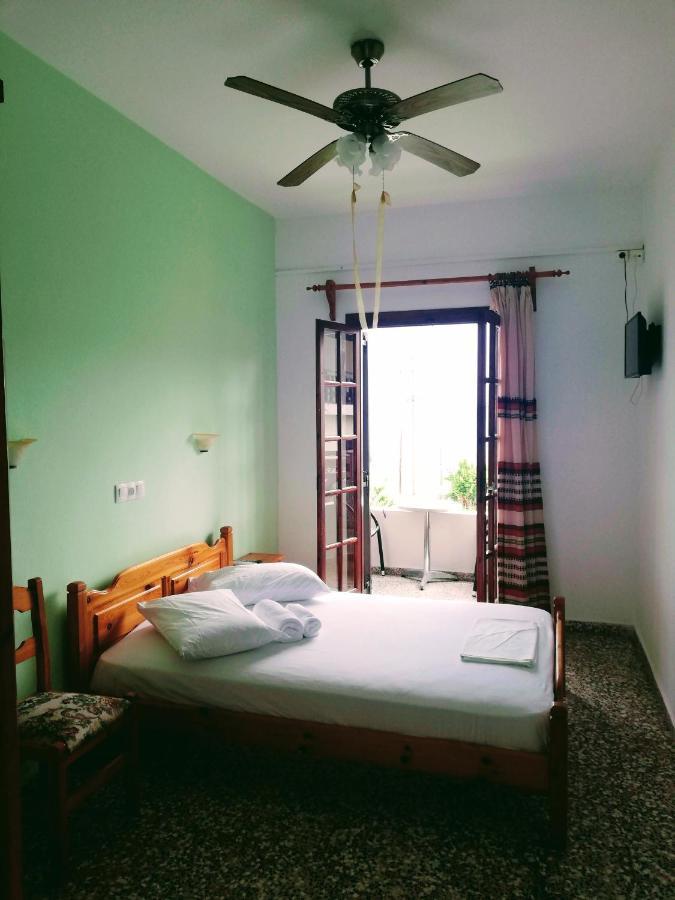 Hotel Erato โคเรฟตอน ภายนอก รูปภาพ