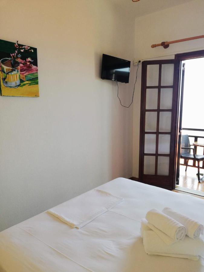 Hotel Erato โคเรฟตอน ภายนอก รูปภาพ